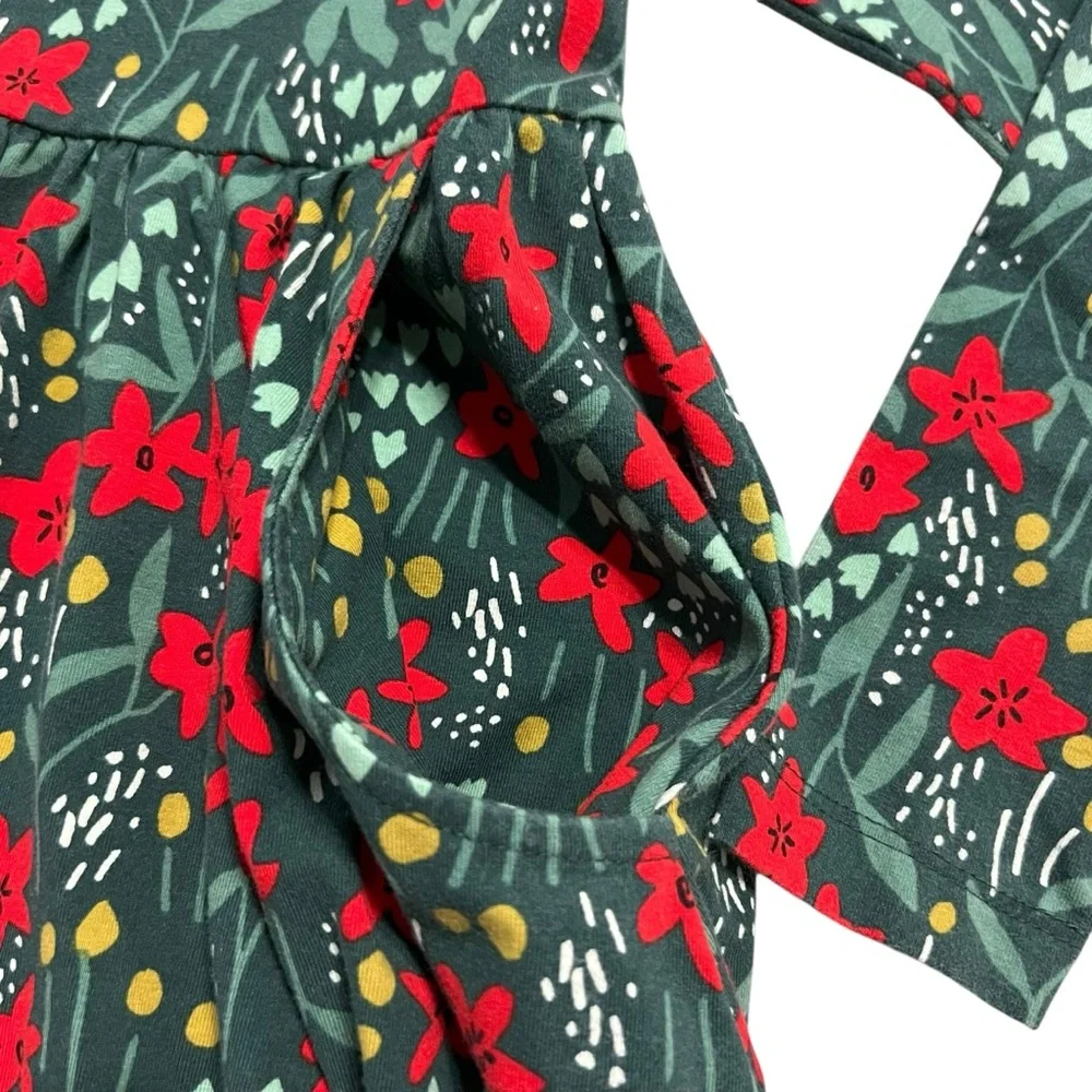 Hanna Andersson Sz 110 (5) Christmas Poinsettia Green & Red Holiday Twirl Dress
